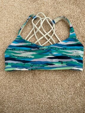 Lululemon Free to be Wild Sports Bra
